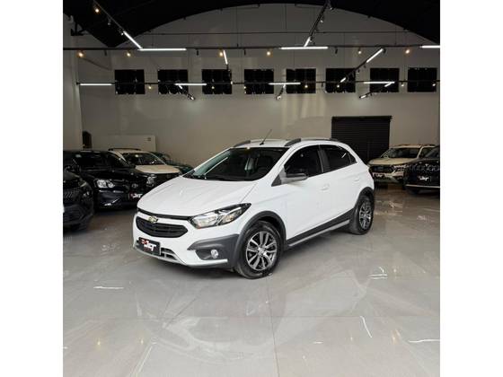 CHEVROLET ONIX 1.4 MPFI ACTIV 8V FLEX 4P MANUAL